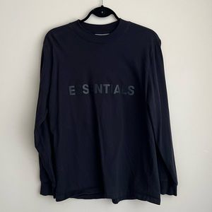 ESSENTIALS Creaneck long sleeve tshirt XS